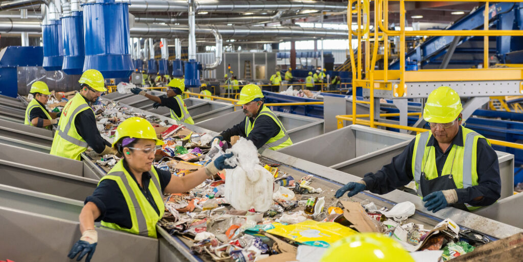 Cómo el Reciclaje de Metales en Huelva y Cádiz Contribuye a la Economía Circular 2025
